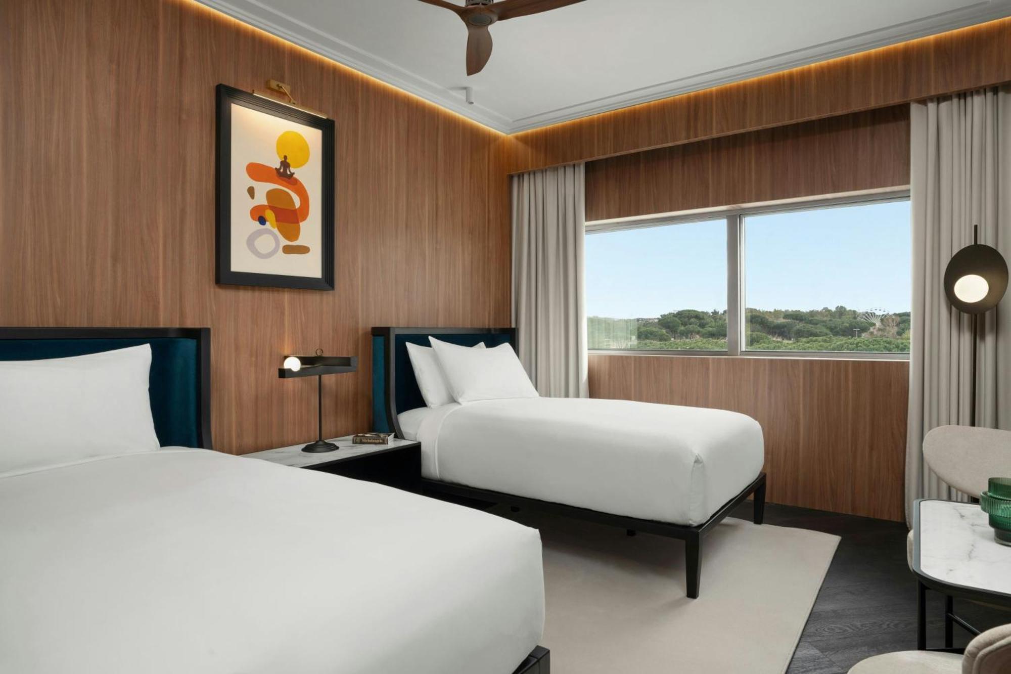 Sheraton Hotel&conference Center