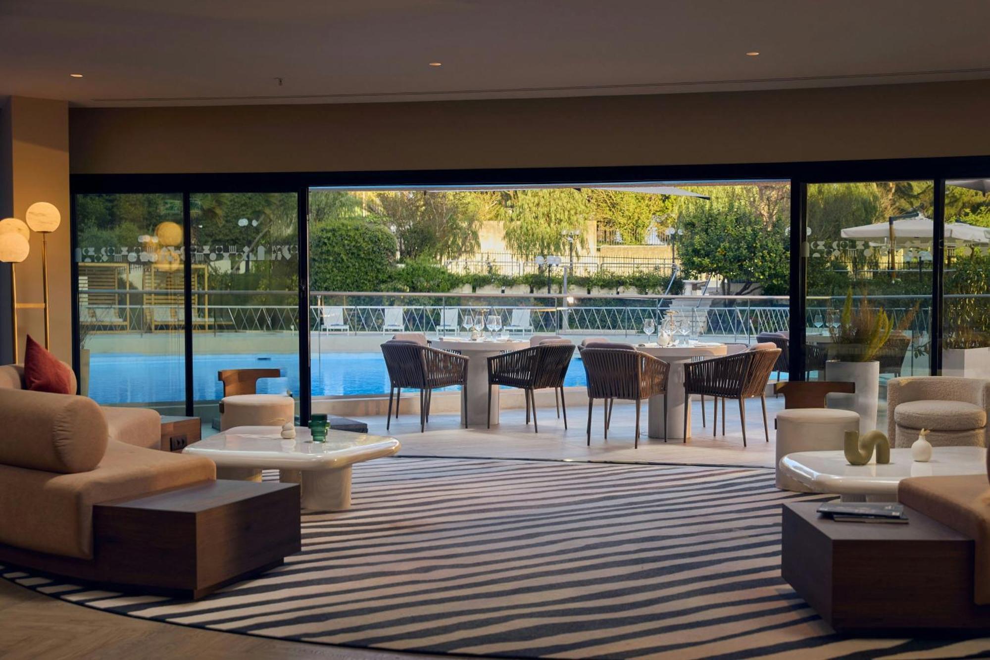 Sheraton Hotel&conference Center Hotel