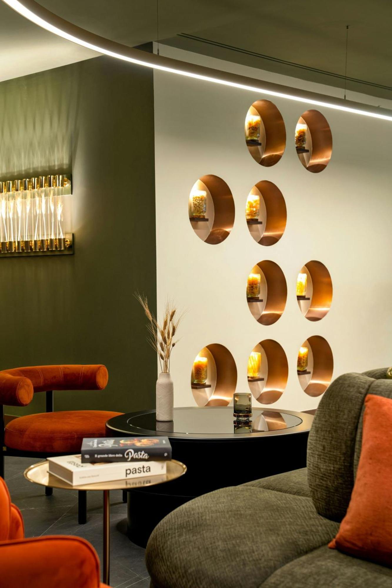 Sheraton Hotel&conference Center Hotel
